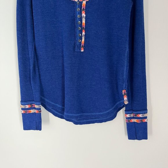 Free People Rainbow Blue Long Sleeve Drop Shoulder Thermal Henley Top Small - Picture 4 of 11